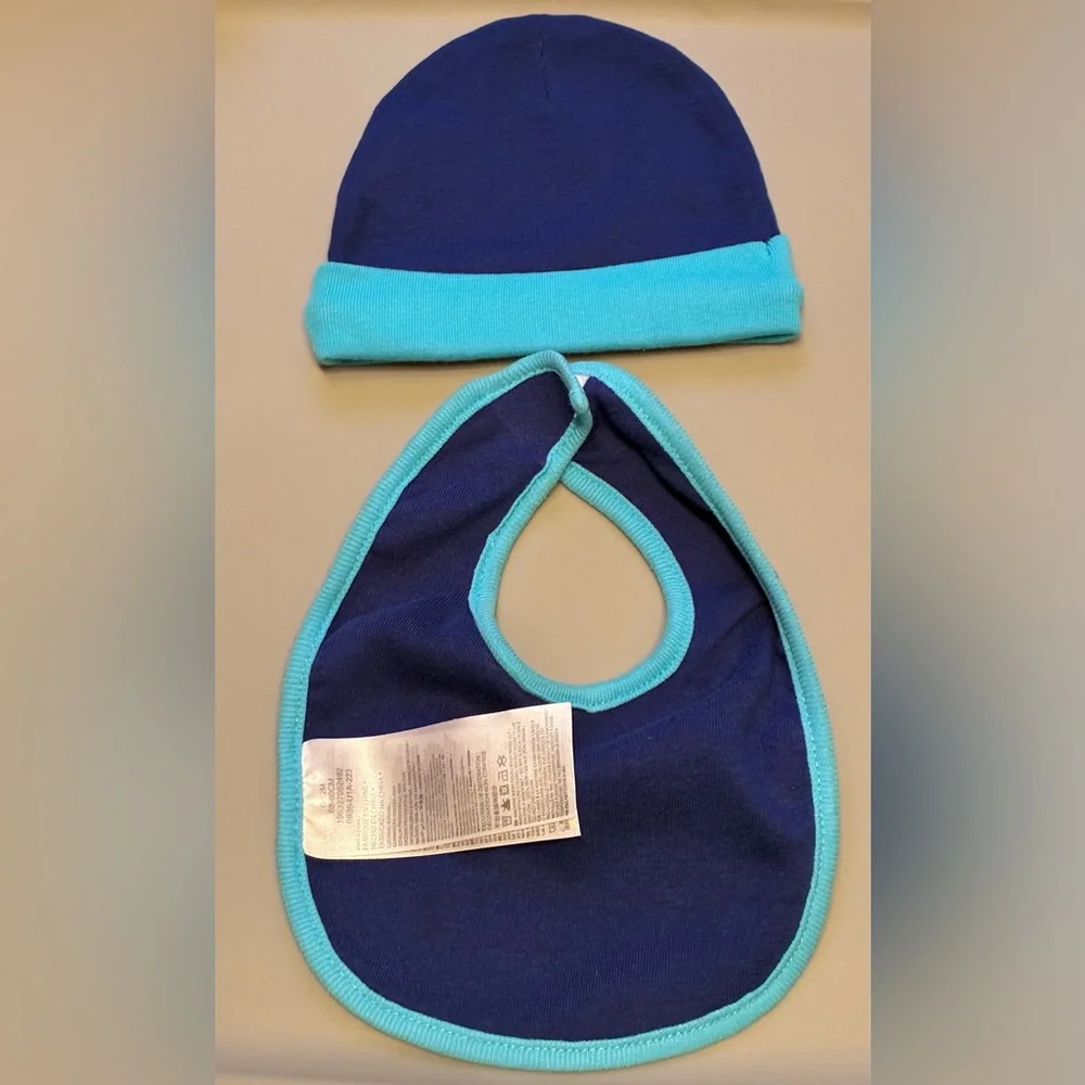 Nike Navy and Aqua Baby Bib and Beanie Set